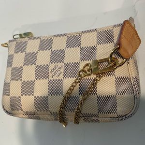 Louis Vuitton mini clutch